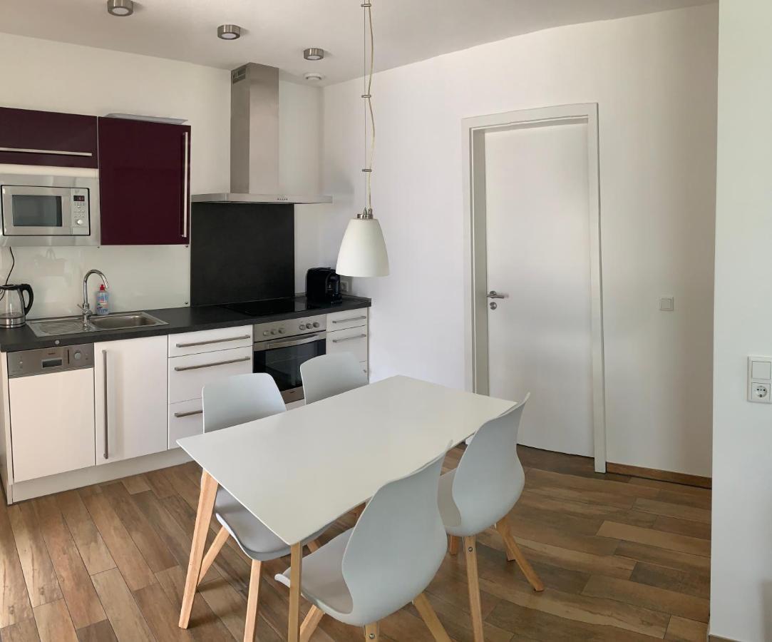 2-Zimmer-Wohnung bei Nürnberg mit S-Bahn-Anschluss Postbauer-Heng Exterior foto