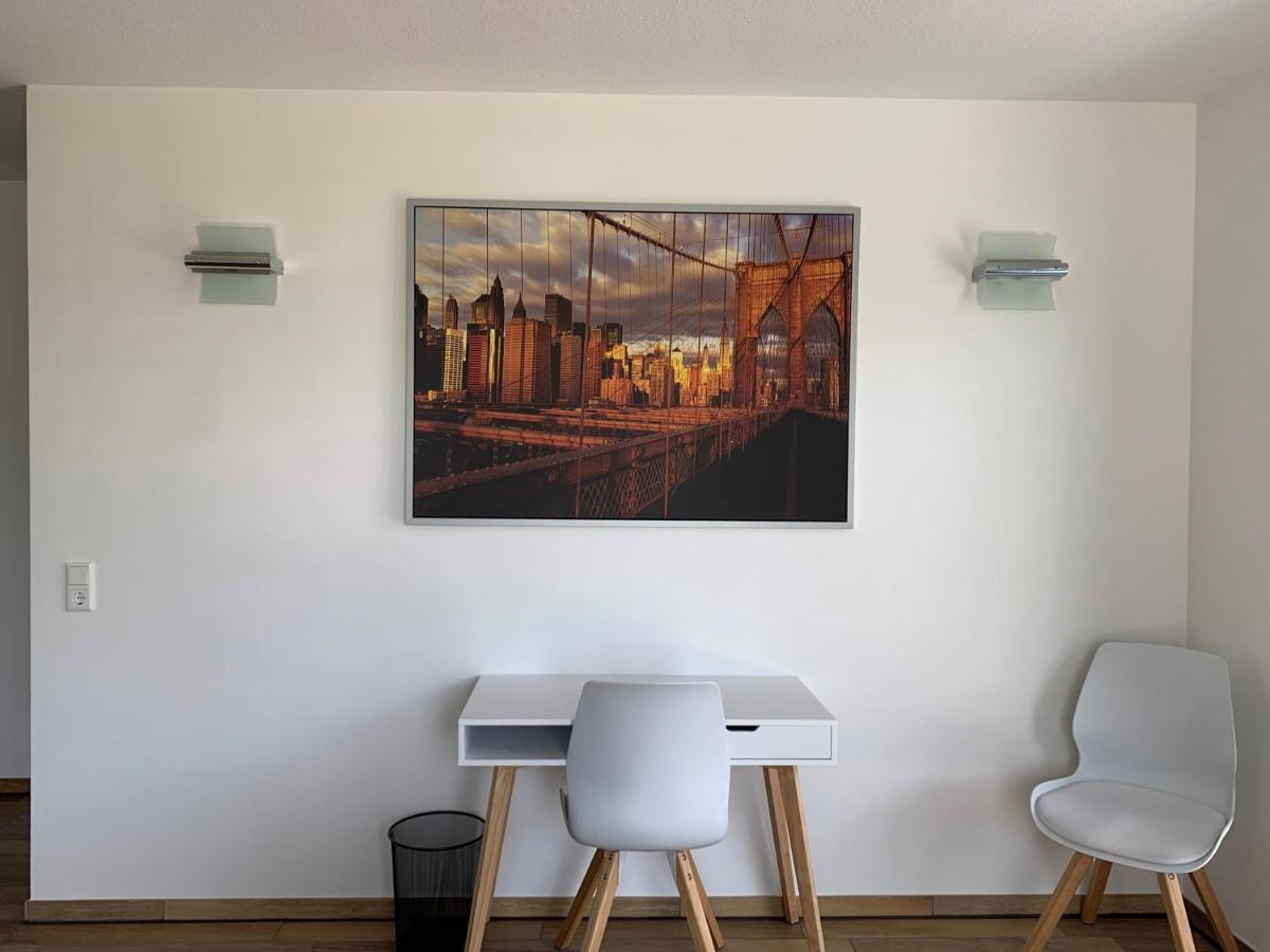 2-Zimmer-Wohnung bei Nürnberg mit S-Bahn-Anschluss Postbauer-Heng Exterior foto